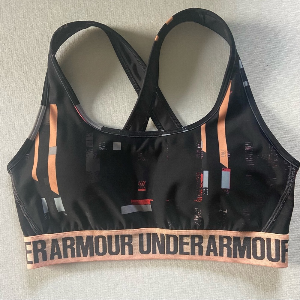 Under Armour Sports Bra - Size M